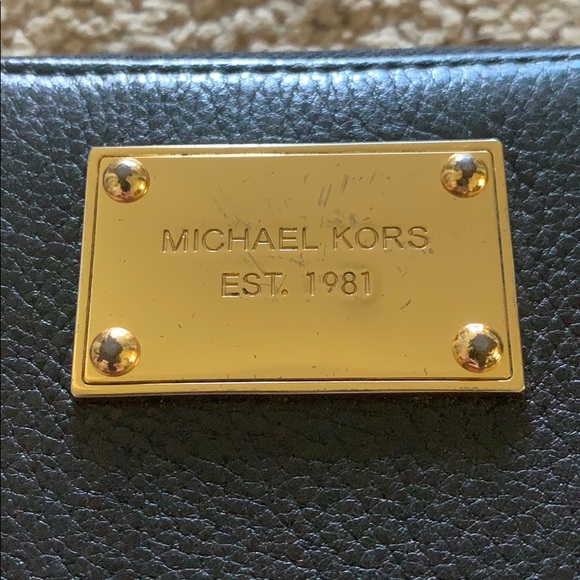 Micheal Kors Black Leather Wallet - Picture 2 of 7